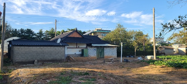 1790843388456.jpg